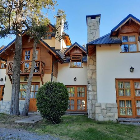 Apart Hotel Bungalows El Viejo Cipres San Carlos de Bariloche Exteriör bild