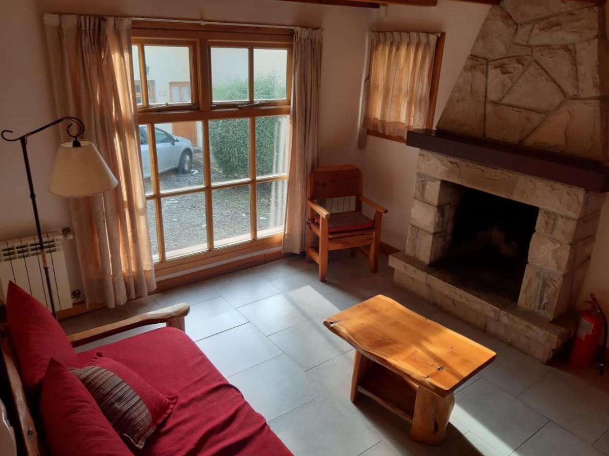 Apart Hotel Bungalows El Viejo Cipres San Carlos de Bariloche Exteriör bild