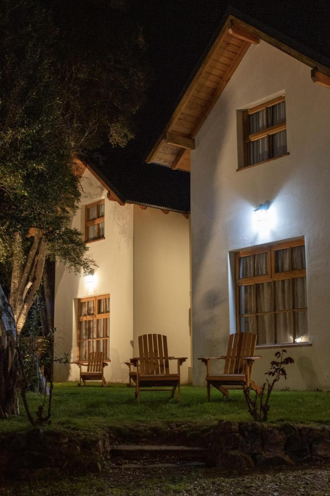 Apart Hotel Bungalows El Viejo Cipres San Carlos de Bariloche Exteriör bild