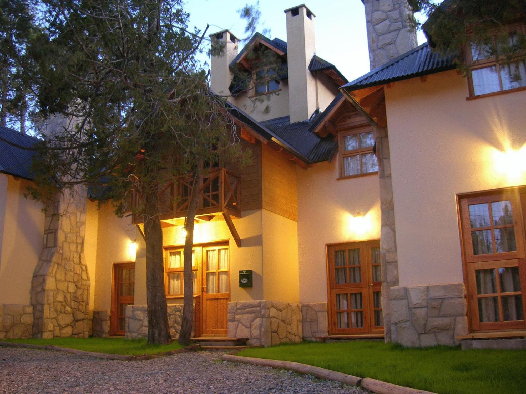 Apart Hotel Bungalows El Viejo Cipres San Carlos de Bariloche Exteriör bild